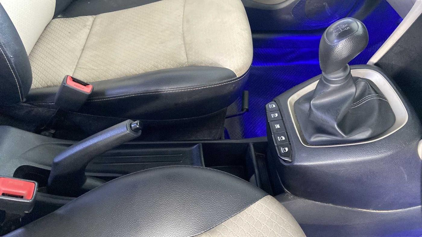 2019 Hyundai NEW SANTRO MAGNA, Petrol, Manual, 58,662 km, Gear Lever