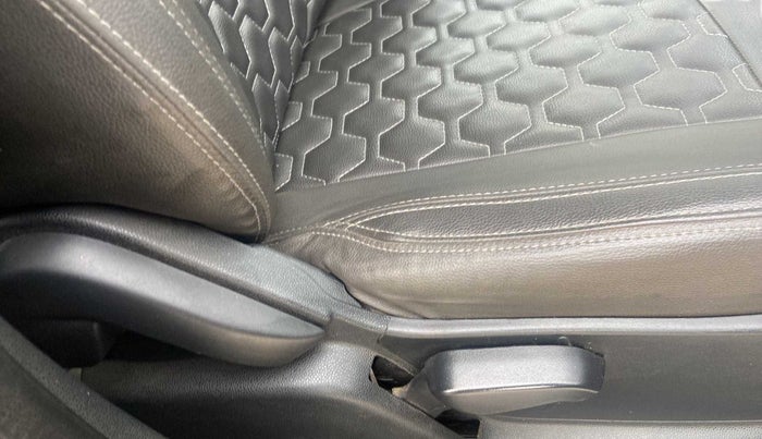2017 Ford Ecosport TREND + 1.5L PETROL AT, Petrol, Automatic, 24,395 km, Driver Side Adjustment Panel