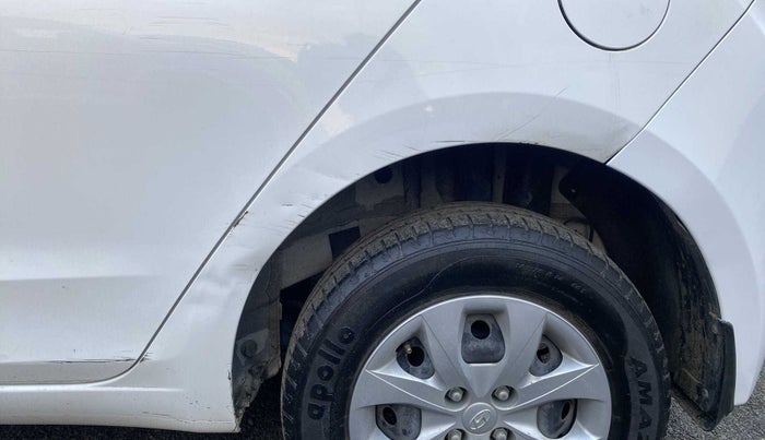 2016 Hyundai Elite i20 MAGNA 1.4 AT, Petrol, Automatic, 16,016 km, Left quarter panel - Slightly dented