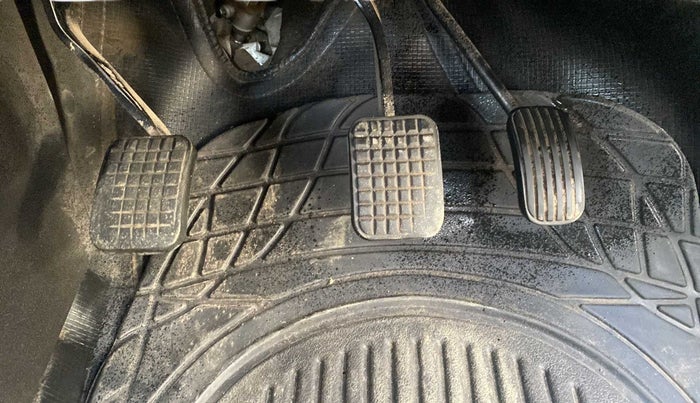 2017 Tata Zest XMS 75PS DIESEL, Diesel, Manual, 1,14,791 km, Pedals