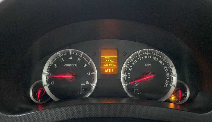 2015 Maruti Swift VXI, Petrol, Manual, 68,094 km, Odometer Image