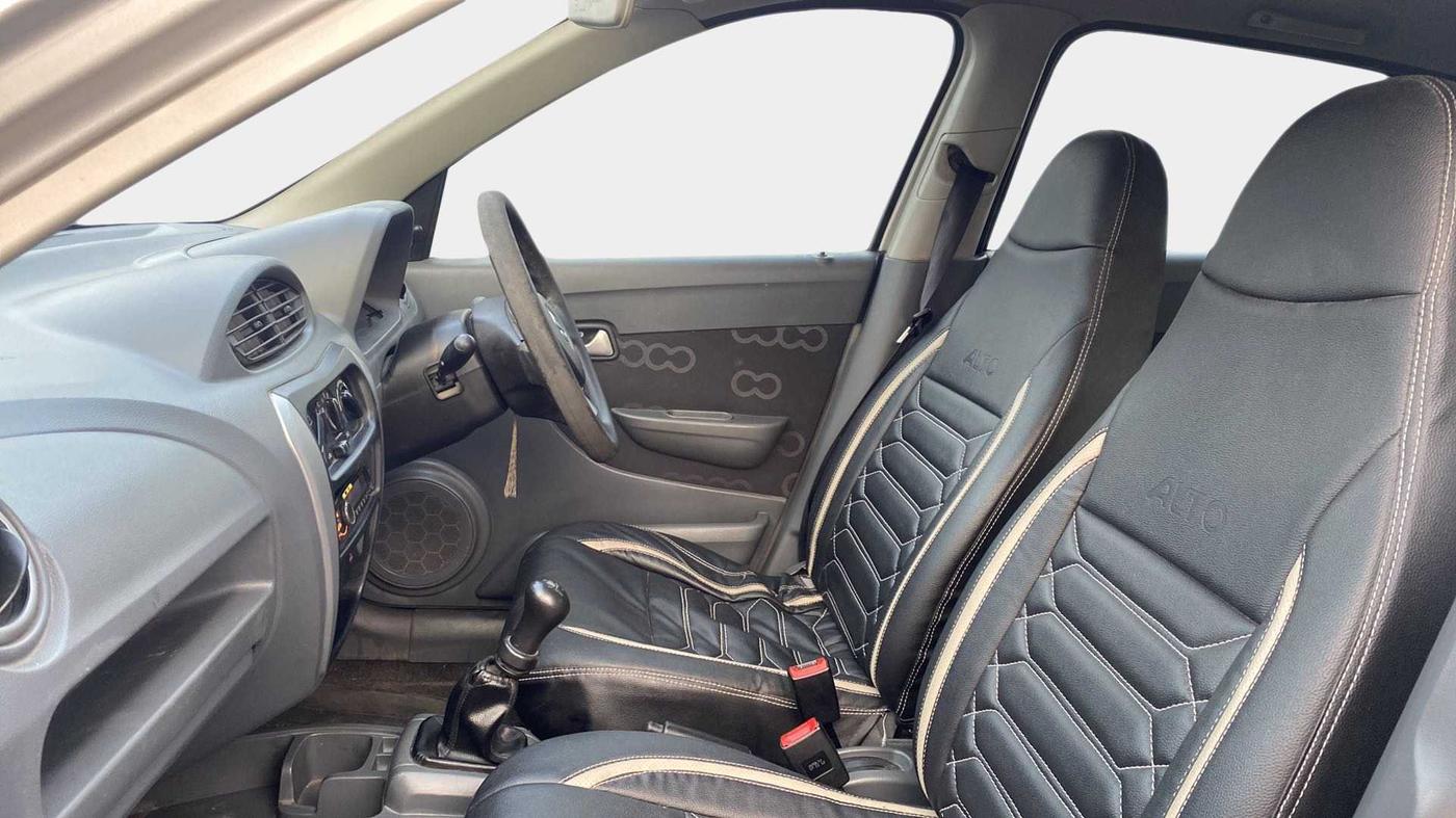 2013 Maruti Alto 800 LXI, Petrol, Manual, 81,967 km, Right Side Front Door Cabin