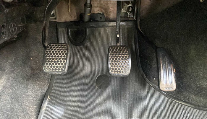 2013 Maruti Alto 800 LXI, Petrol, Manual, 81,967 km, Pedals