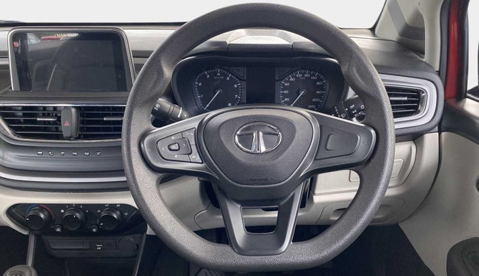 2021 Tata ALTROZ XM PLUS PETROL, Petrol, Manual, 10,500 km, Steering Wheel Close Up