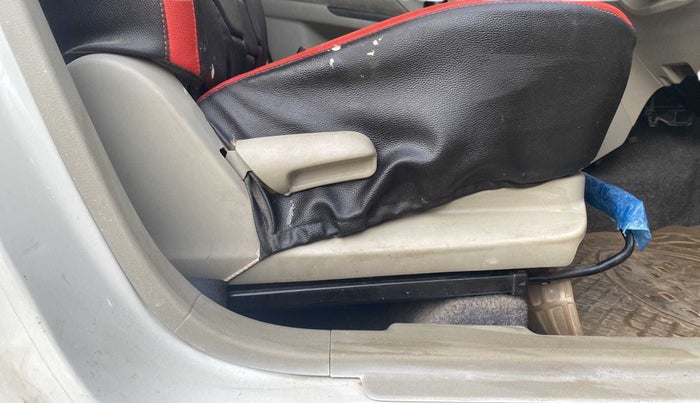 2015 Maruti Celerio ZXI, Petrol, Manual, 51,241 km, Driver Side Adjustment Panel