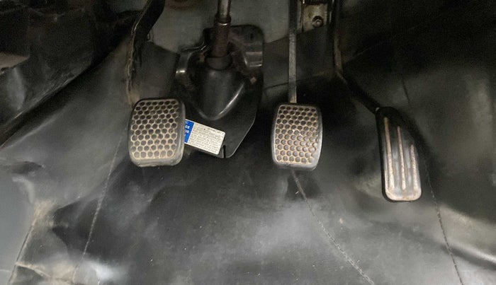 2016 Maruti Alto 800 LXI, Petrol, Manual, 41,743 km, Pedals