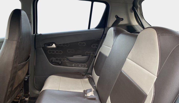 2016 Maruti Alto 800 LXI, Petrol, Manual, 41,743 km, Right Side Rear Door Cabin