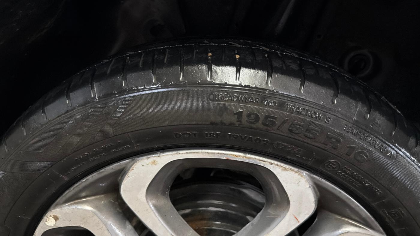2018 Hyundai Elite i20 ASTA 1.2 (O), Petrol, Manual, 86,118 km, Right Rear Tyre Tread