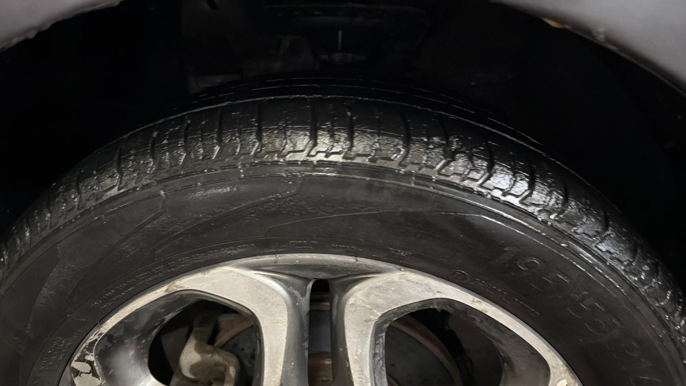 2018 Hyundai Elite i20 ASTA 1.2 (O), Petrol, Manual, 86,118 km, Left Front Tyre Tread