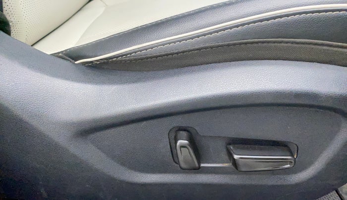 2020 Hyundai Creta SX (O) 1.5 DIESEL, Diesel, Manual, 58,739 km, Driver Side Adjustment Panel