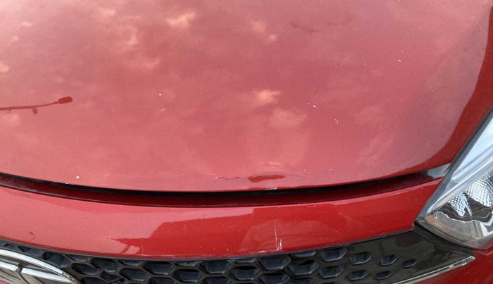 2018 Tata Tiago XZA PETROL, CNG, Automatic, 89,615 km, Bonnet (hood) - Slightly dented