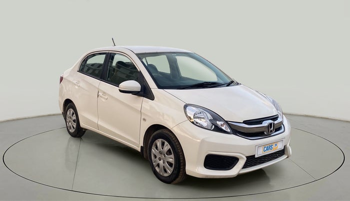 2017 Honda Amaze 1.2L I-VTEC S, CNG, Manual, 31,603 km, Right Front Diagonal