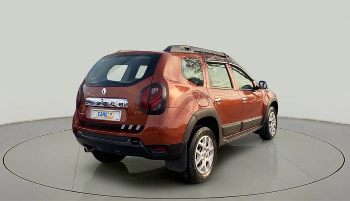 2017 Renault Duster RXE PETROL, Petrol, Manual, 25,781 km, Right Back Diagonal