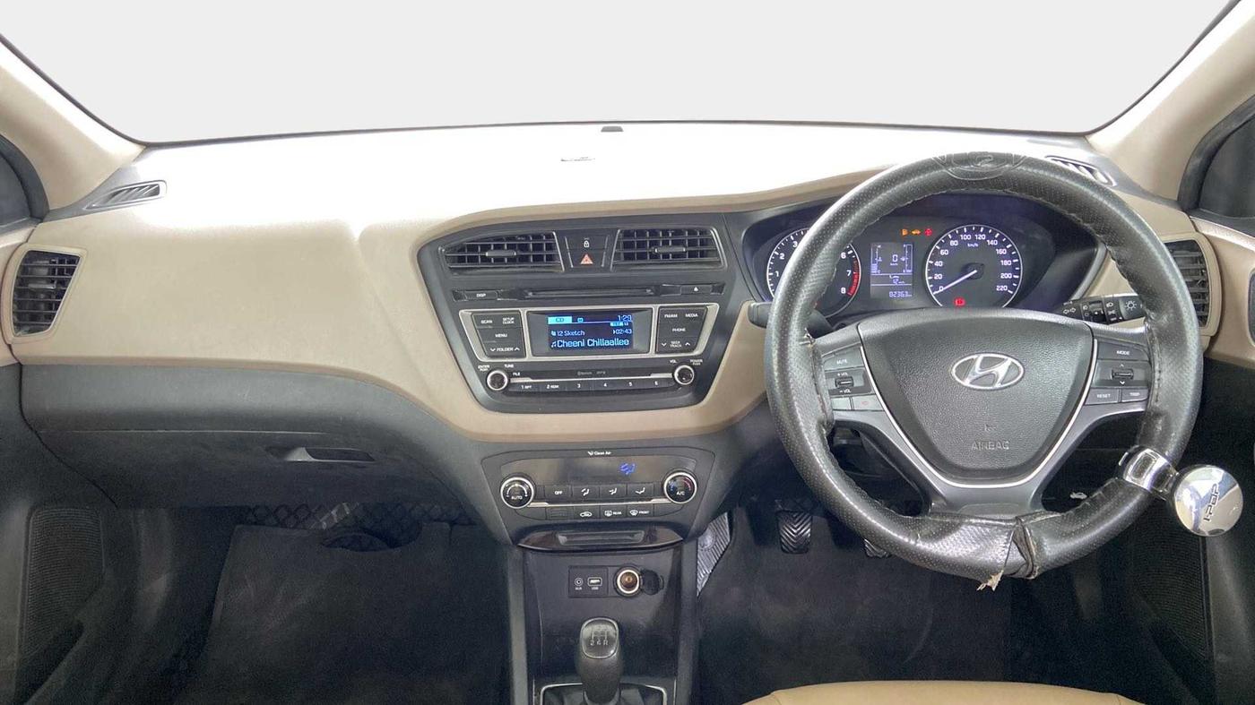 2015 Hyundai Elite i20 SPORTZ 1.2, Petrol, Manual, 82,350 km, Dashboard