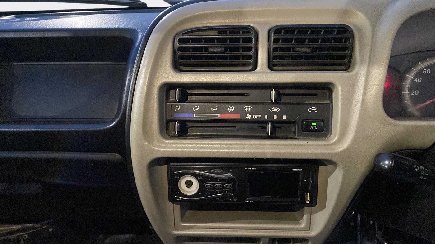 2018 Maruti Eeco 5 STR WITH A/C+HTR, Petrol, Manual, 83,199 km, Air Conditioner