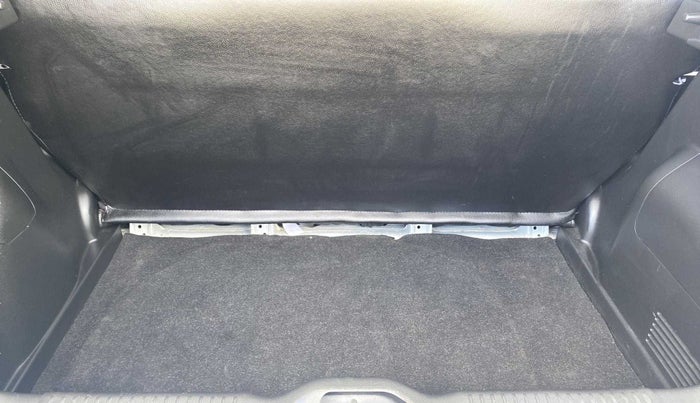 2018 Maruti Swift LXI, Petrol, Manual, 19,104 km, Boot Inside