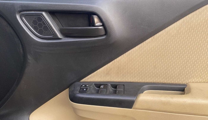 2019 Honda City 1.5L I-VTEC SV, Petrol, Manual, 41,077 km, Driver Side Door Panels Control