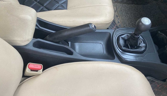2019 Honda City 1.5L I-VTEC SV, Petrol, Manual, 41,077 km, Gear Lever