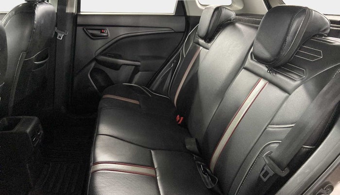 2022 Maruti BREZZA VXI SMART HYBRID, Petrol, Manual, 22,891 km, Right Side Rear Door Cabin