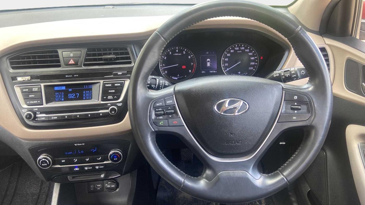 2016 Hyundai Elite i20 ASTA 1.2, Petrol, Manual, 74,013 km, Steering Wheel Close Up