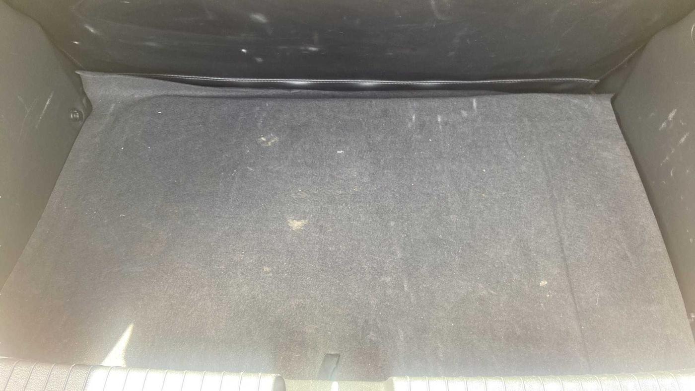 2016 Hyundai Elite i20 ASTA 1.2, Petrol, Manual, 74,013 km, Boot Inside