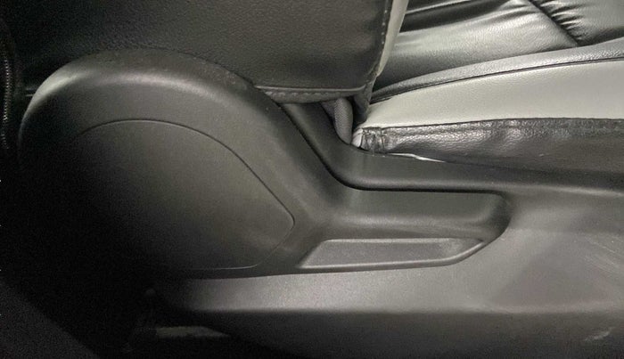 2021 Tata NEXON XMA PETROL, Petrol, Automatic, 27,142 km, Driver Side Adjustment Panel