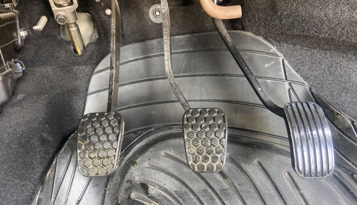 2019 Tata TIAGO NRG PETROL, Petrol, Manual, 10,677 km, Pedals