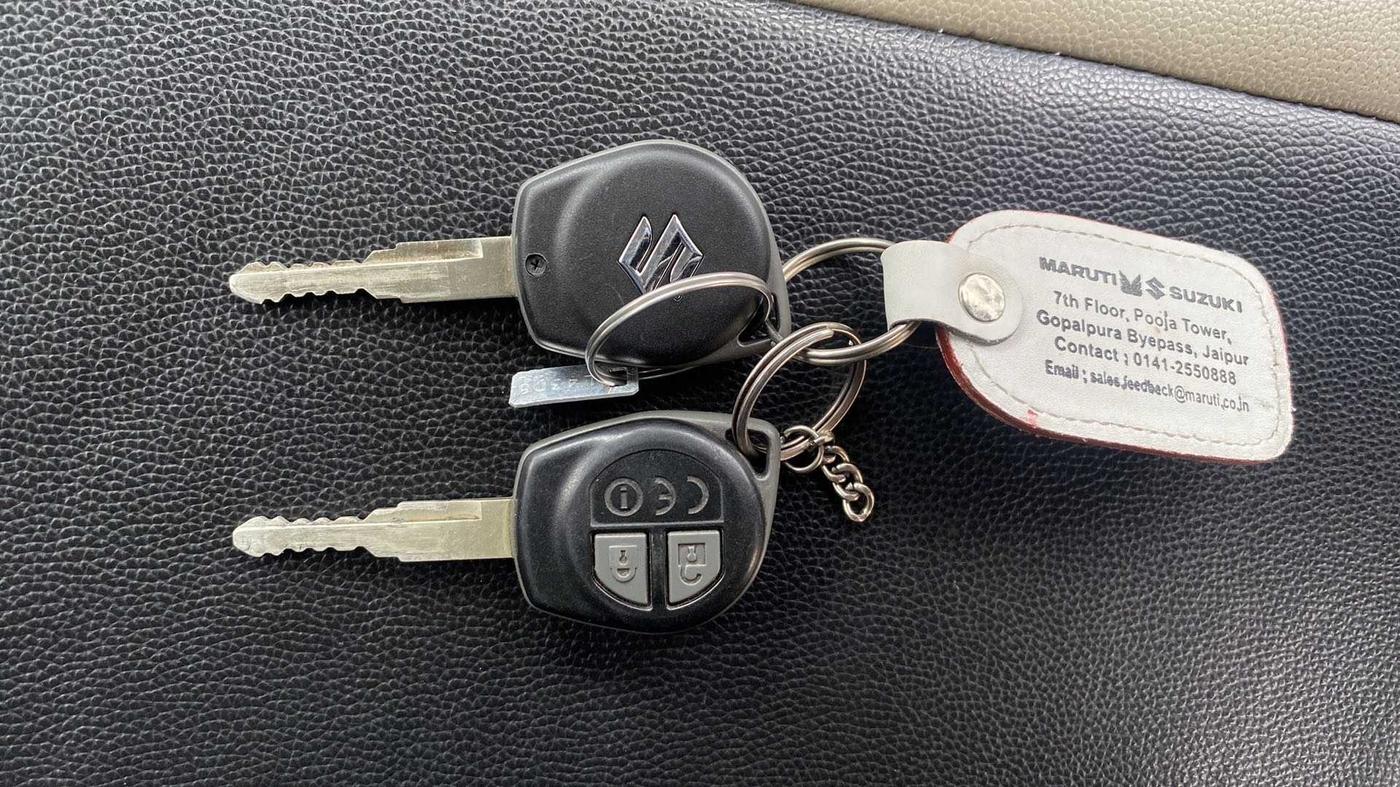 2019 Maruti New Wagon-R VXI 1.2, Petrol, Manual, 45,075 km, Key Close Up