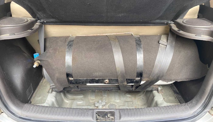 2014 Hyundai Santro Xing GLS, CNG, Manual, 75,826 km, Boot Inside