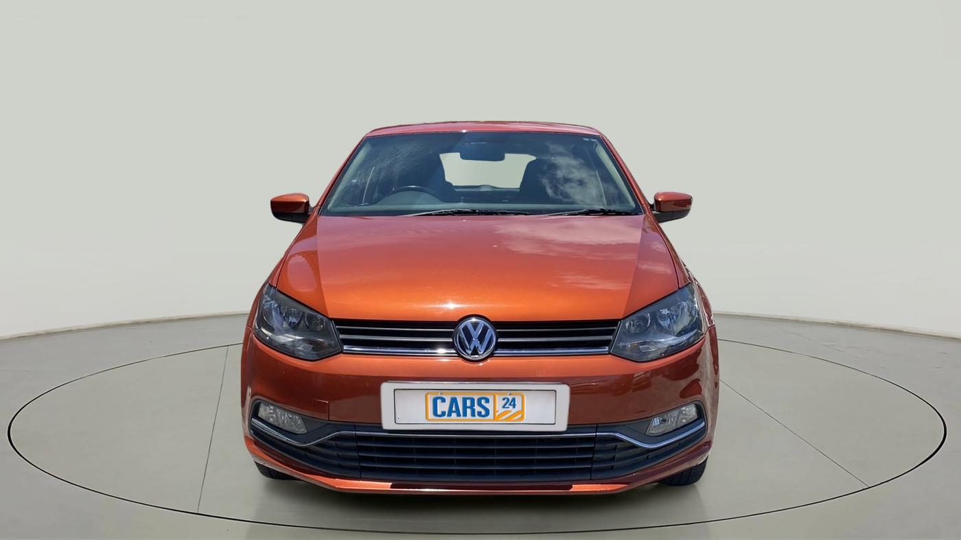 2014 Volkswagen Polo HIGHLINE1.2L, Petrol, Manual, 1,10,557 km, Front