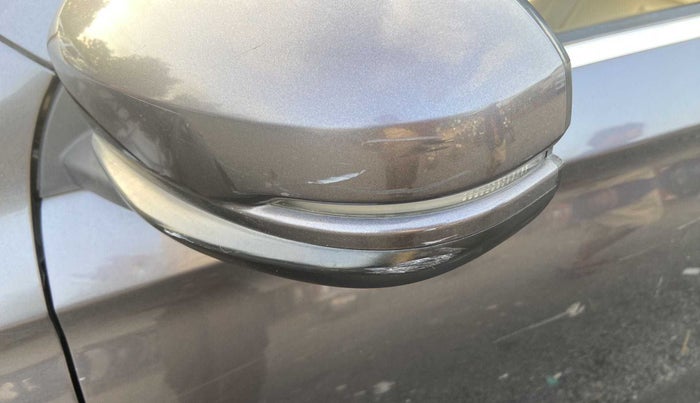 2019 Honda Amaze 1.2L I-VTEC V, CNG, Manual, 52,809 km, Left rear-view mirror - Minor scratches