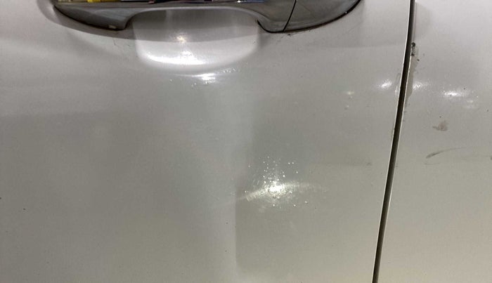 2016 Hyundai Elite i20 ASTA 1.2, Petrol, Manual, 33,374 km, Front passenger door - Slightly dented