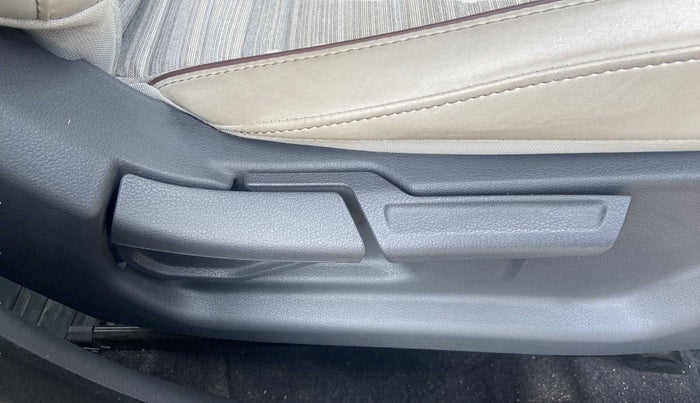2020 Hyundai AURA S 1.2, Petrol, Manual, 21,742 km, Driver Side Adjustment Panel