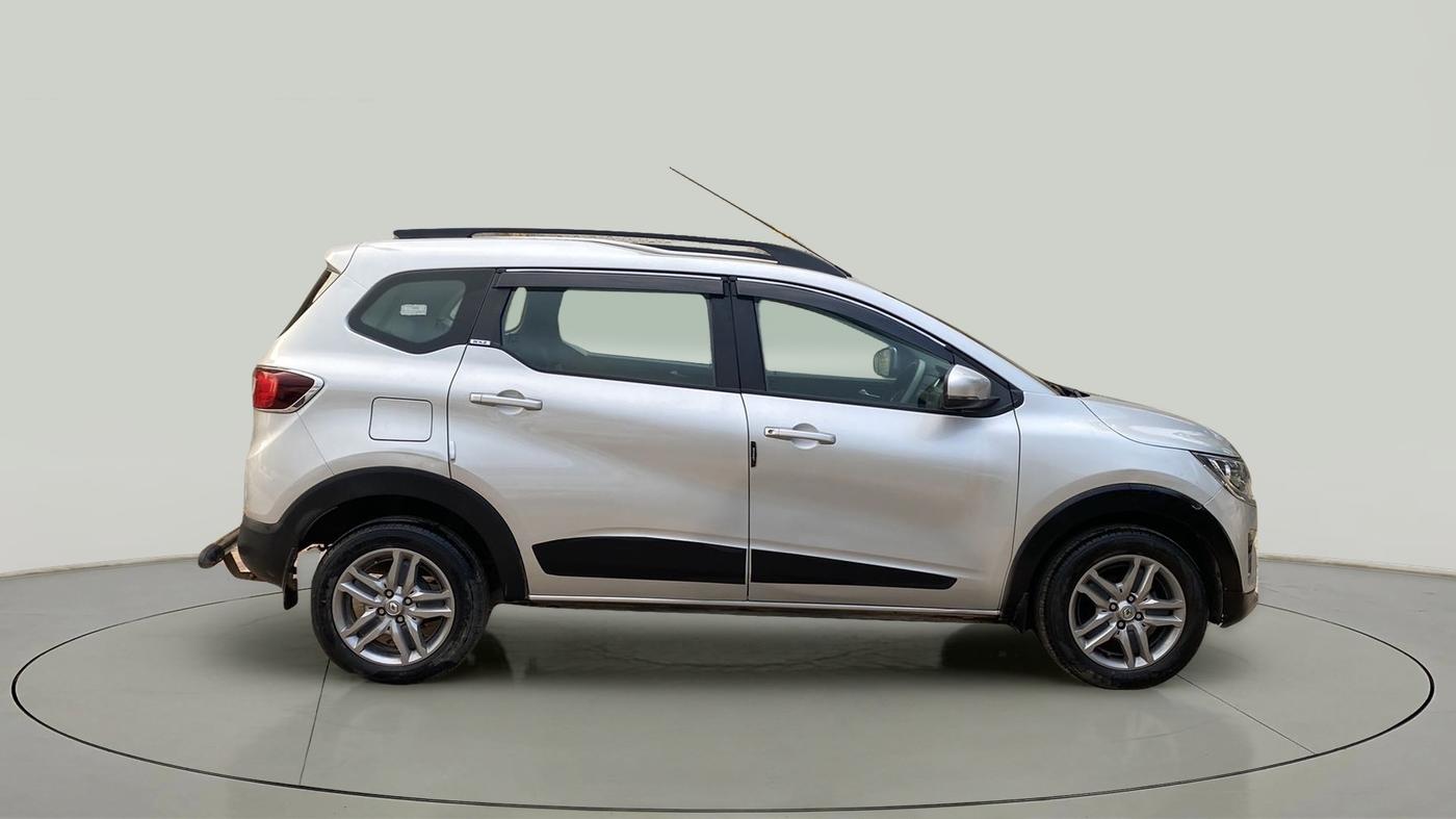 2021 Renault TRIBER RXZ AMT, Petrol, Automatic, 18,484 km, Right Side View