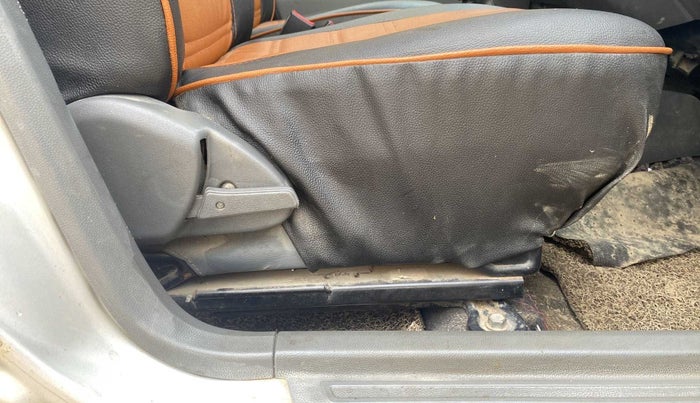2012 Maruti Alto 800 LXI, Petrol, Manual, 52,239 km, Driver Side Adjustment Panel