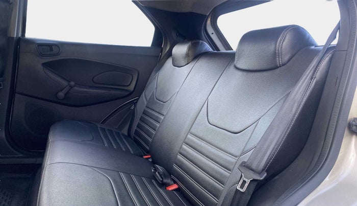 2018 Ford FREESTYLE AMBIENTE 1.5 DIESEL, Diesel, Manual, 61,531 km, Right Side Rear Door Cabin