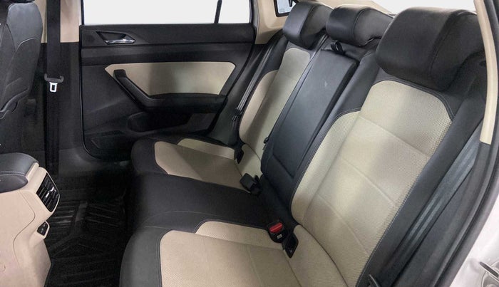 2022 Skoda SLAVIA STYLE 1.0L TSI MT, Petrol, Manual, 17,878 km, Right Side Rear Door Cabin