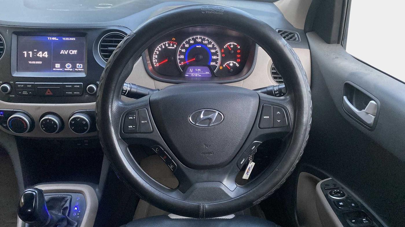 2018 Hyundai Grand i10 SPORTZ AT 1.2 KAPPA VTVT, Petrol, Automatic, 15,481 km, Steering Wheel Close Up