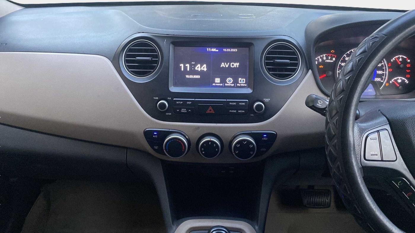 2018 Hyundai Grand i10 SPORTZ AT 1.2 KAPPA VTVT, Petrol, Automatic, 15,481 km, Air Conditioner
