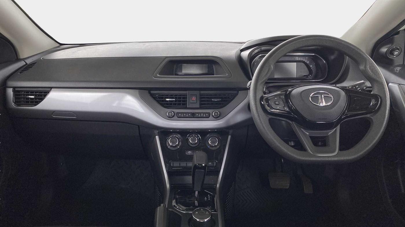 2022 Tata NEXON XMA SUNROOF DIESEL, Diesel, Automatic, 11,521 km, Dashboard