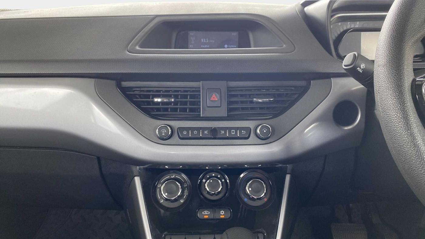 2022 Tata NEXON XMA SUNROOF DIESEL, Diesel, Automatic, 11,521 km, Air Conditioner