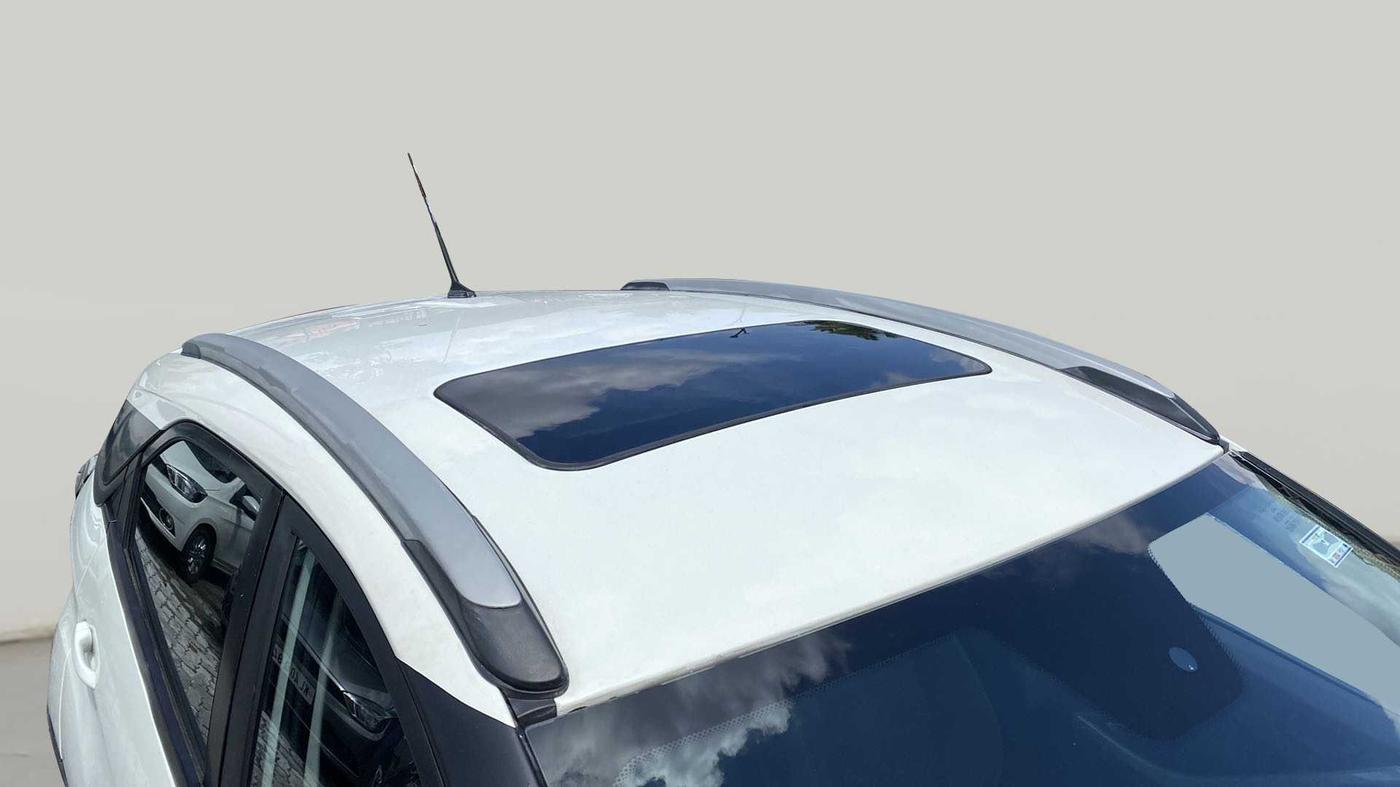2022 Tata NEXON XMA SUNROOF DIESEL, Diesel, Automatic, 11,521 km, Roof