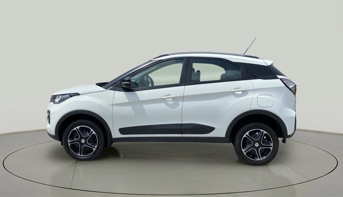 2022 Tata NEXON XMA SUNROOF DIESEL, Diesel, Automatic, 11,521 km, Left Side
