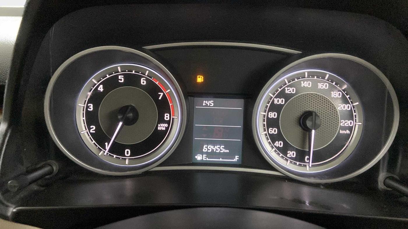 2017 Maruti Dzire VXI, Petrol, Manual, 69,455 km, Odometer Image