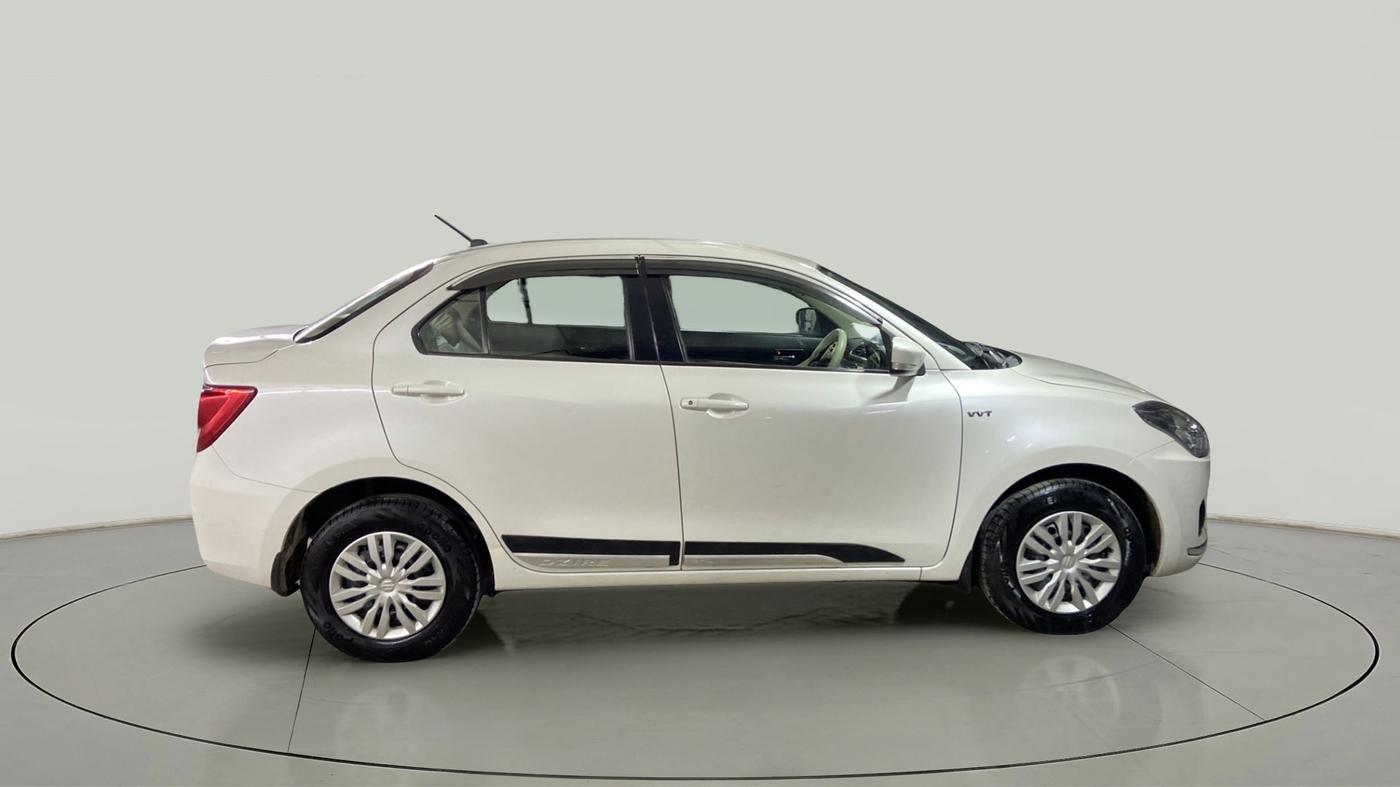 2017 Maruti Dzire VXI, Petrol, Manual, 69,455 km, Right Side View