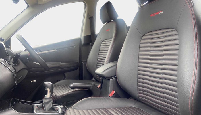 2021 KIA SONET GTX PLUS 1.0 IMT, Petrol, Manual, 16,626 km, Right Side Front Door Cabin