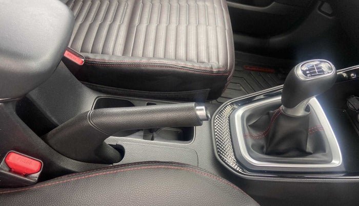 2021 KIA SONET GTX PLUS 1.0 IMT, Petrol, Manual, 16,626 km, Gear Lever