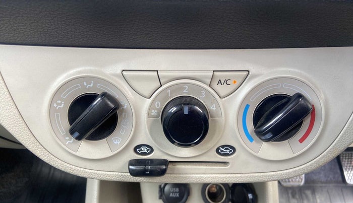 2021 Maruti Alto VXI PLUS, Petrol, Manual, 18,835 km, AC Unit - Directional switch has minor damage