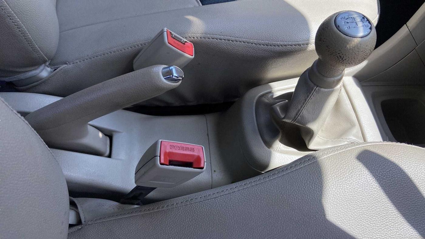 2014 Maruti Swift Dzire VDI, Diesel, Manual, 60,807 km, Gear Lever