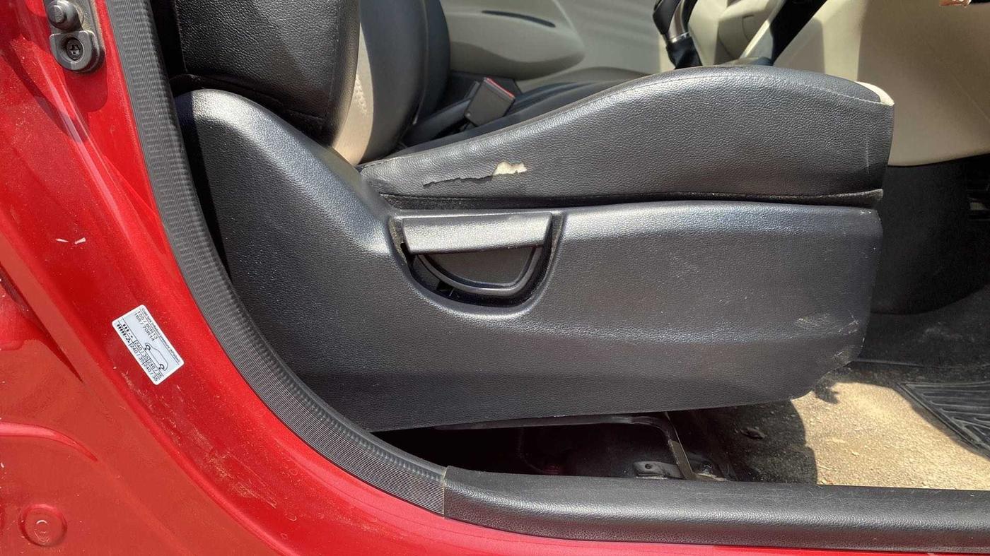 2020 Hyundai NEW SANTRO SPORTZ AMT, Petrol, Automatic, 18,603 km, Driver Side Adjustment Panel